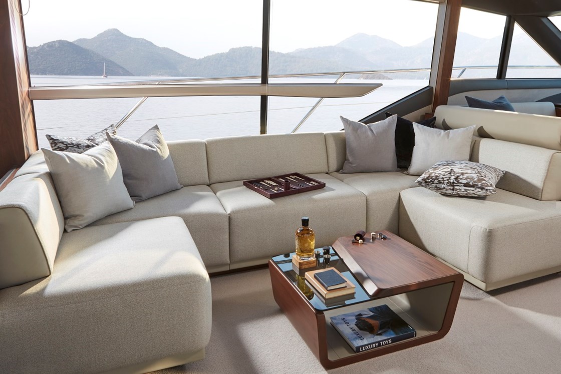 THE NEW PRINCESS 62 - ELEGANCE AT ITS BEST