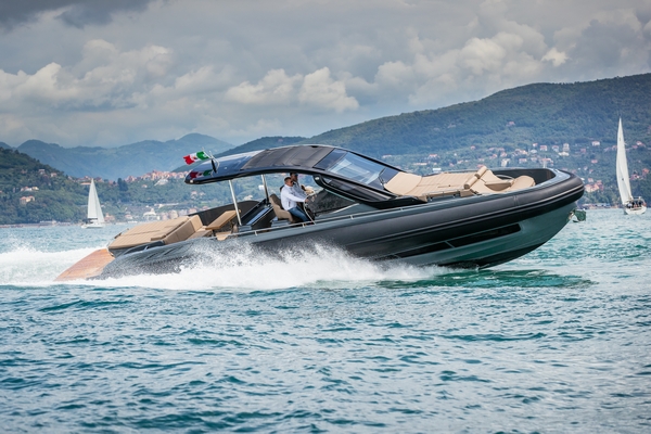Luxury sports RIBs from 7 metres to 14 metres 
